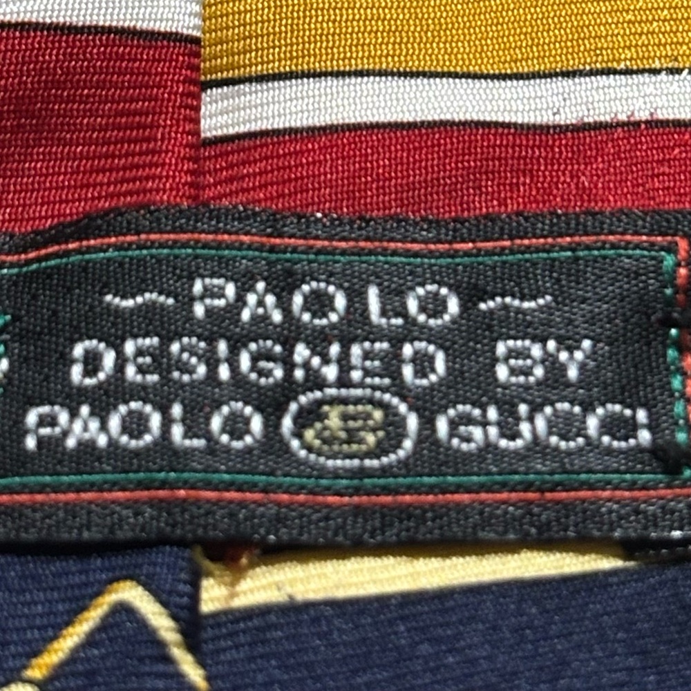 Gucci Red and Gold Chain Pattern Tie - Picture 2 of 10